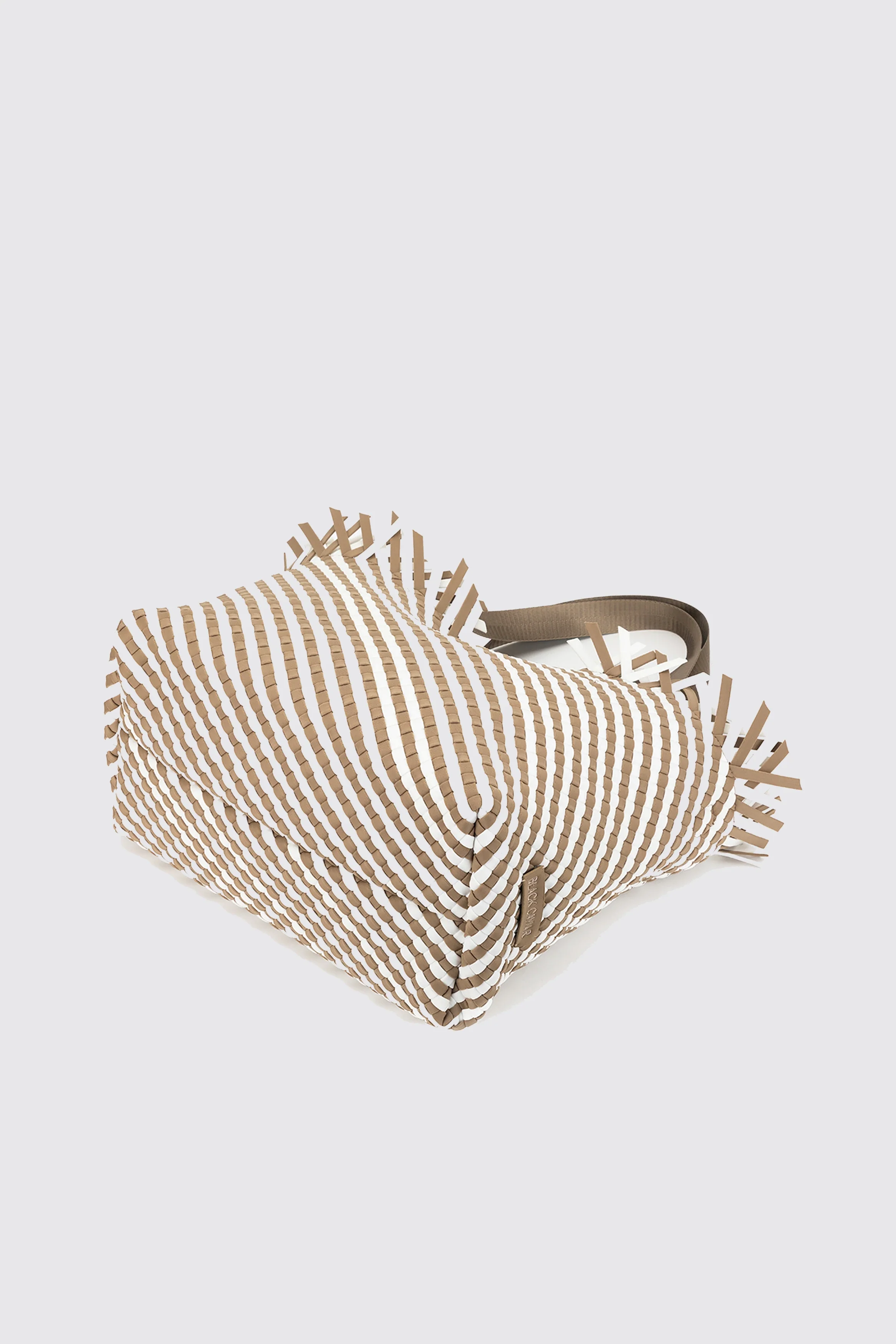 BAHAMA LARGE WOVEN TOTE BISCUIT - Image 4
