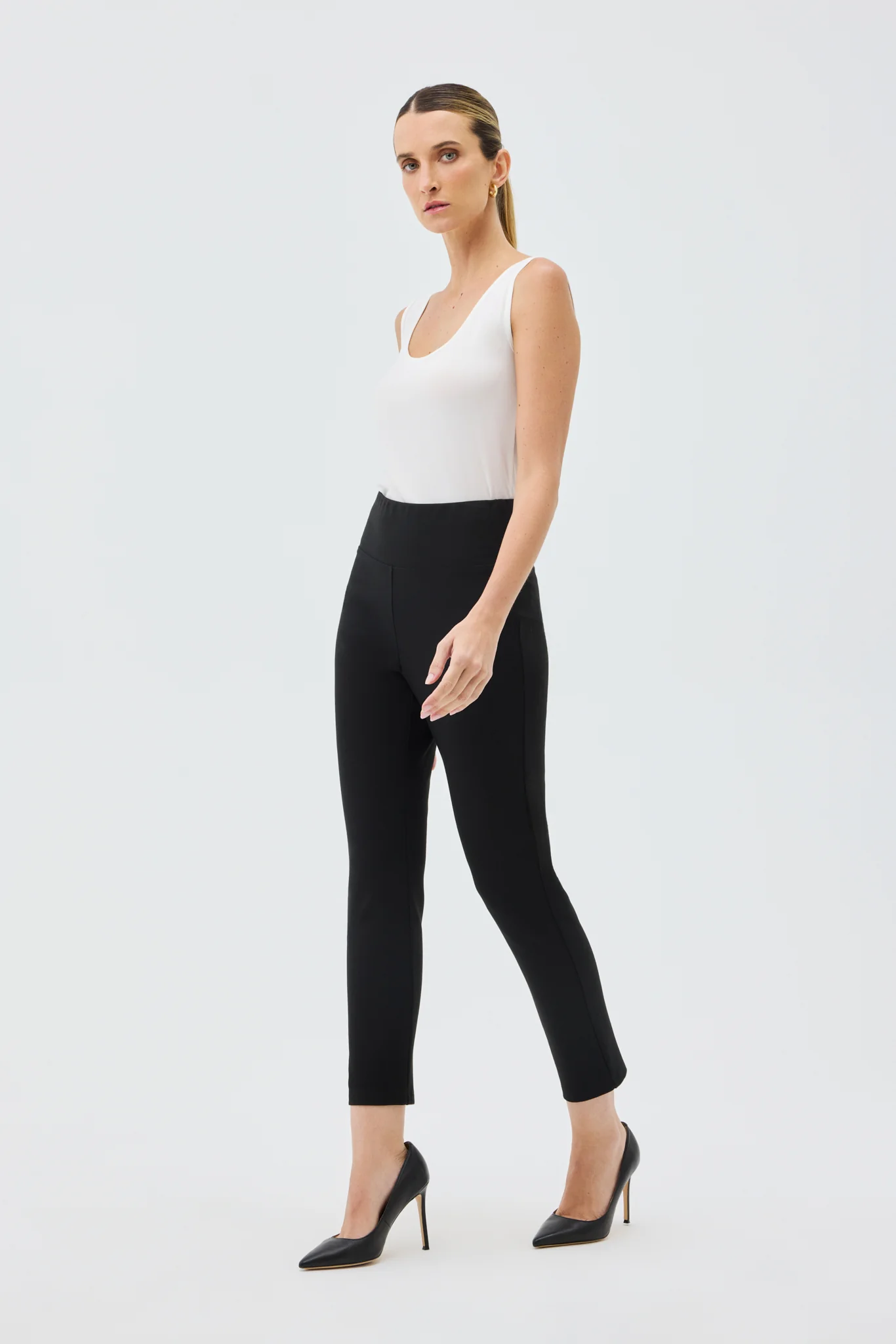 RUNWAY PANT - Image 3