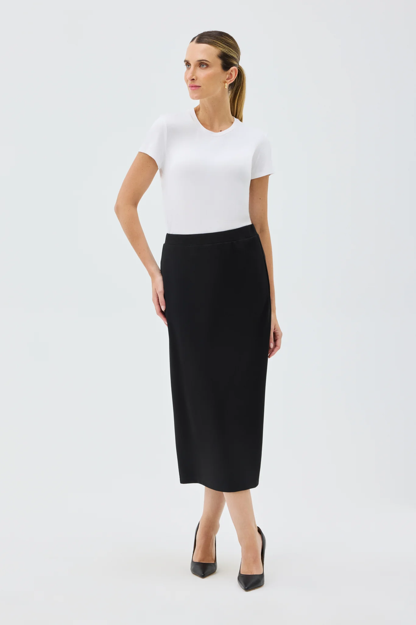 RUNWAY SKIRT - Image 6