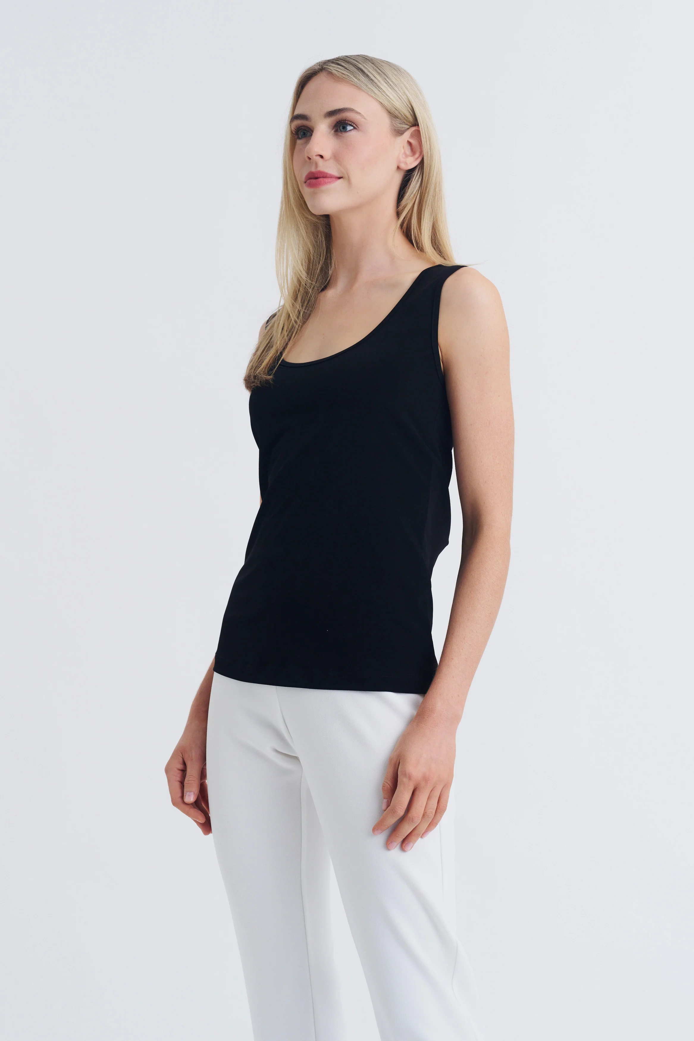SCOOP NECK TANK - Image 7