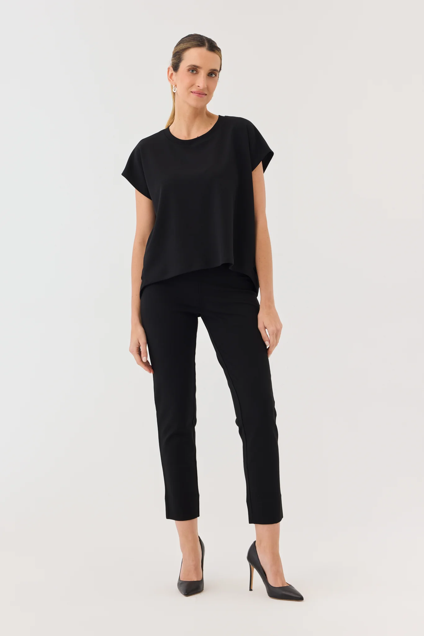 SOHO TEE - Image 3